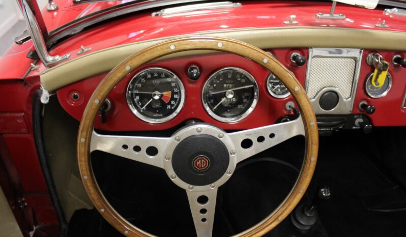 MG MGA 1600 Roadster full