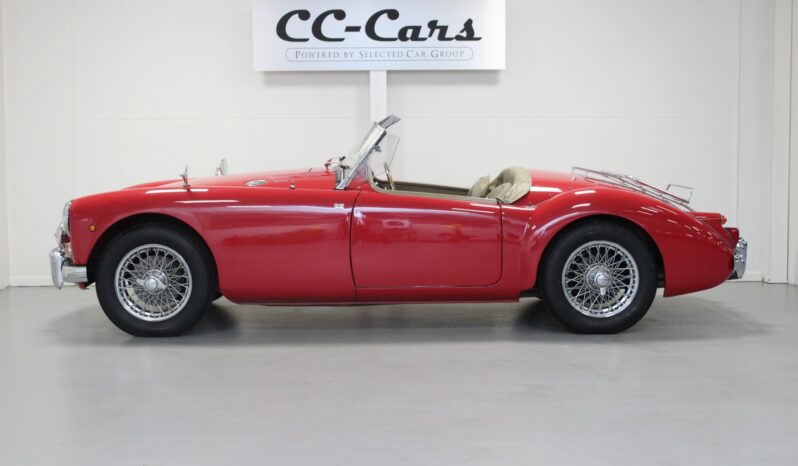 MG MGA 1600 Roadster full