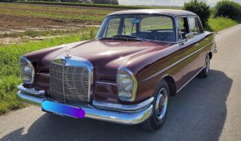 Mercedes-Benz 220-280 (W111) W111 full