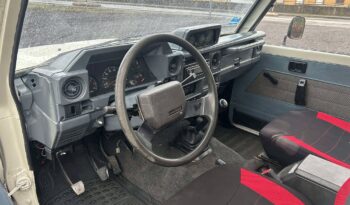 Toyota Landcruiser LJ 70 full