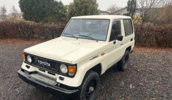 Toyota Landcruiser LJ 70 full