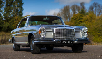 Mercedes-Benz 220-280 (W111) 280 SE Coupe 3,5 full