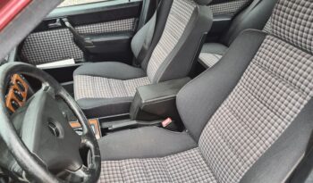 Mercedes-Benz 190 (type 201) 2.0 E Sportline full