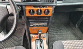 Mercedes-Benz 190 (type 201) 2.0 E Sportline full