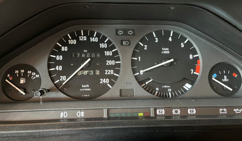 BMW 3-serie E30 320 full