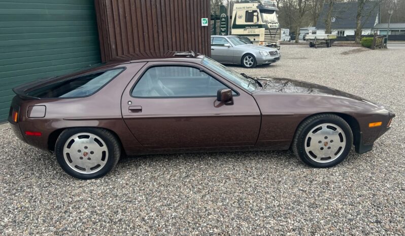 Porsche 928 4,5 full