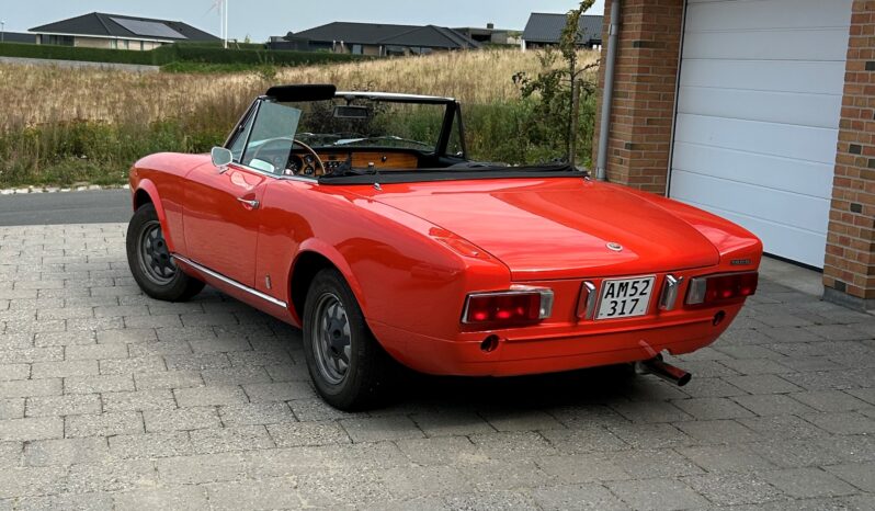 Fiat 124 1,8 Sport Spider full