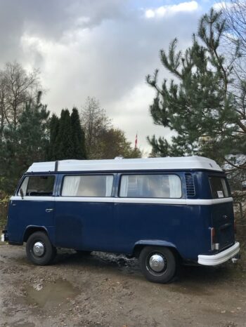 VW T2 Bay window camper van full