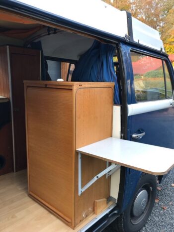 VW T2 Bay window camper van full