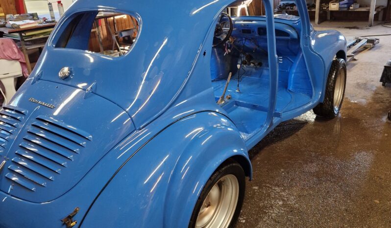 Renault 4CV Renault 4 cv full