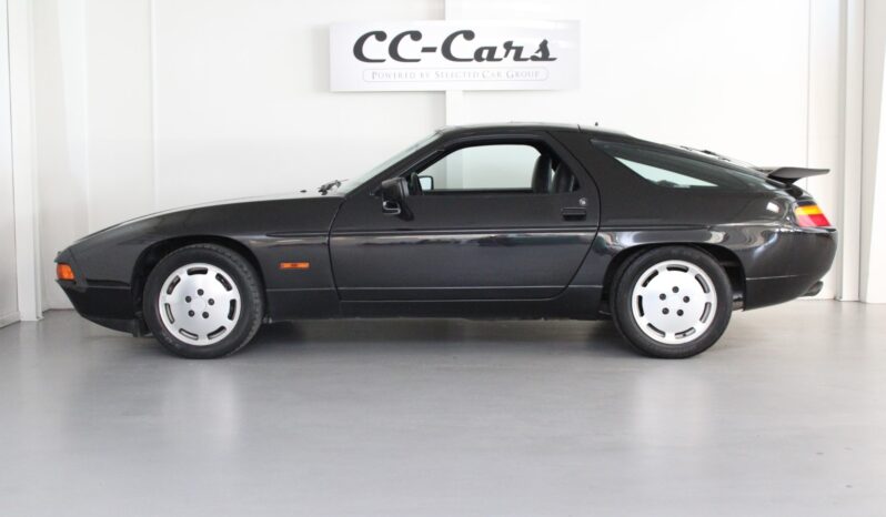 Porsche 928 S4 Coupe full