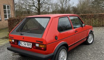 VW Golf 1,8 GTI full