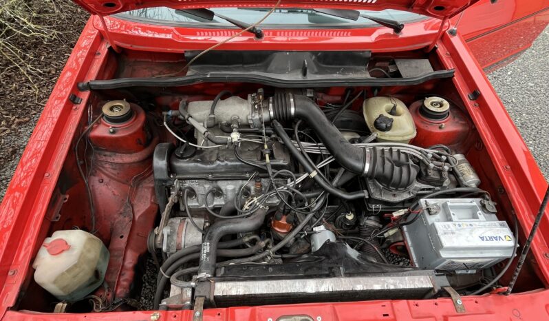 VW Golf 1,8 GTI full