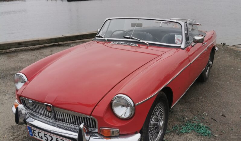 MG MGB 1800 Roadster full