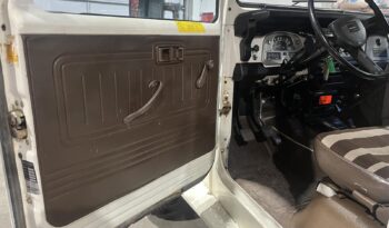 Toyota Landcruiser BJ42 LX 4×4 full