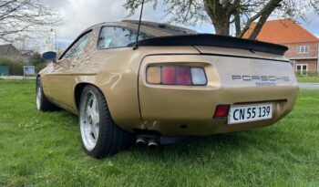 Porsche 928 928S 4,7 v8 300hk aut. full