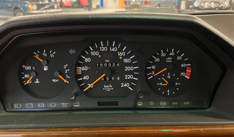 Mercedes-Benz E-Klasse (W124) 300 E 3,0 aut. full