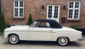 Mercedes-Benz 220 (W180) 220S Cabriolet full