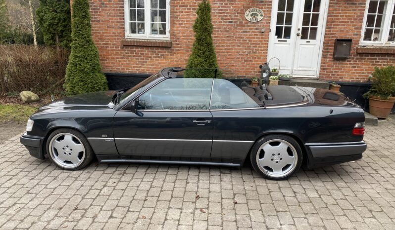 Mercedes-Benz E-Klasse (W124) 300CE Cabriolet full