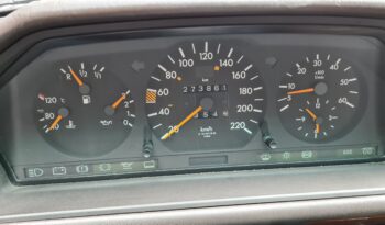 Mercedes-Benz E-Klasse (W124) 300 D full