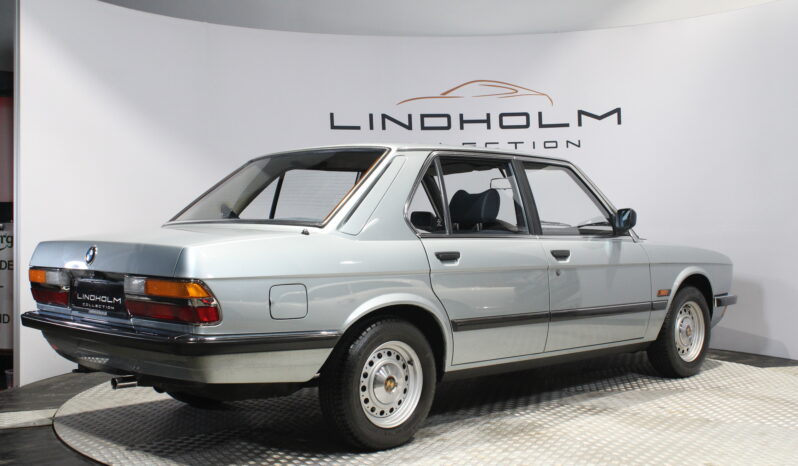 BMW 5-serie E28 518i full