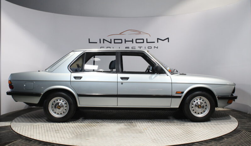 BMW 5-serie E28 518i full