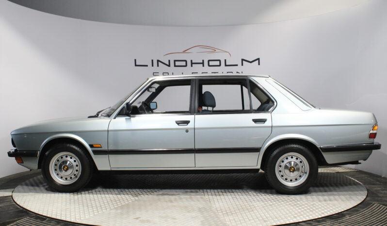 BMW 5-serie E28 518i full