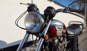 Triumph T120 Bonneville full