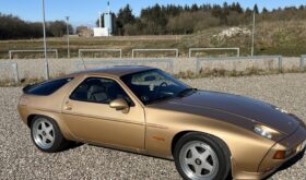 Porsche 928 928S 4,7 v8 300hk aut.