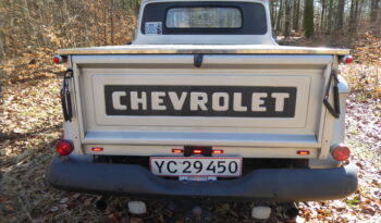 Chevrolet C10 Apache Pickup full