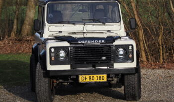 Land Rover Defender 90 full