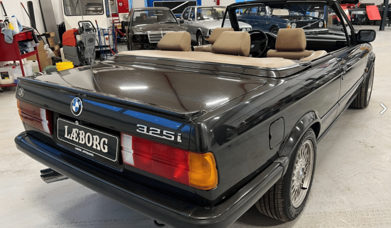 BMW 3-serie E30 325I 2,5 Cabriolet aut. full