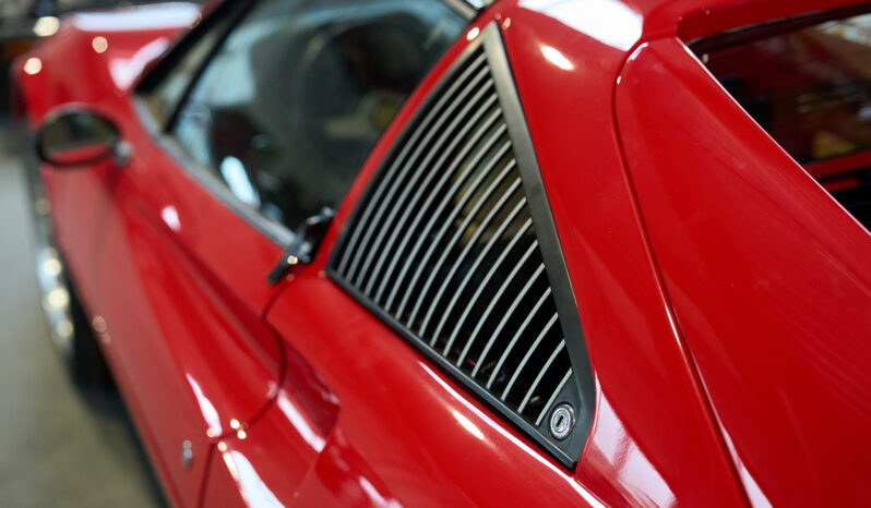 Ferrari 308 GTS Kaburator full