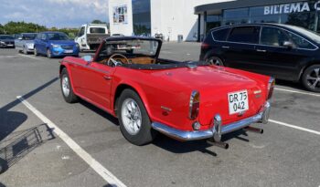 Triumph TR250 TR250 full