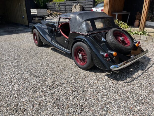 Morgan 4/4 1,6 2 seater full