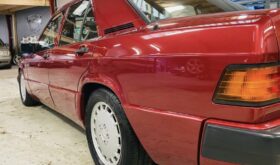 Mercedes-Benz 190 (W201) E