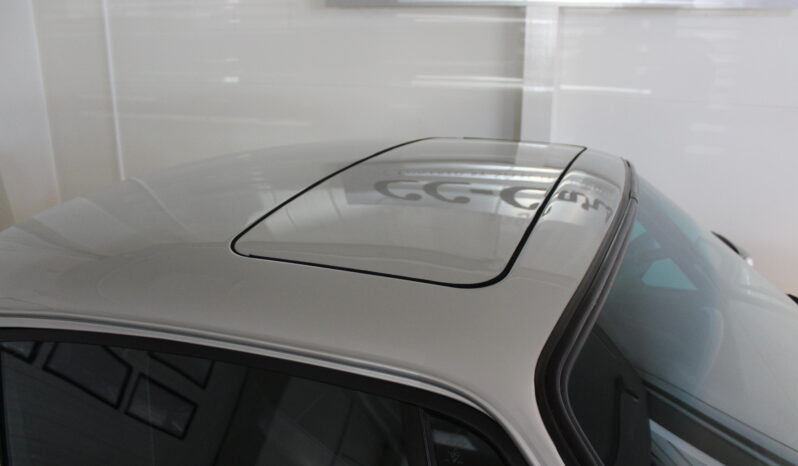 Porsche 911 3.0 SC Coupe full