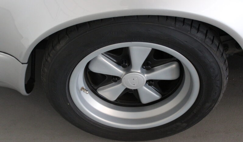 Porsche 911 3.0 SC Coupe full
