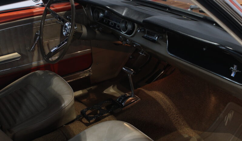 Ford Mustang 4,7 V8 289 Cui Fastback 2+2 full