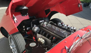 Jaguar E-Type 4,2 Roadster full