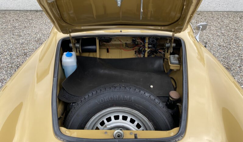 VW Karmann-Ghia 1,6L full
