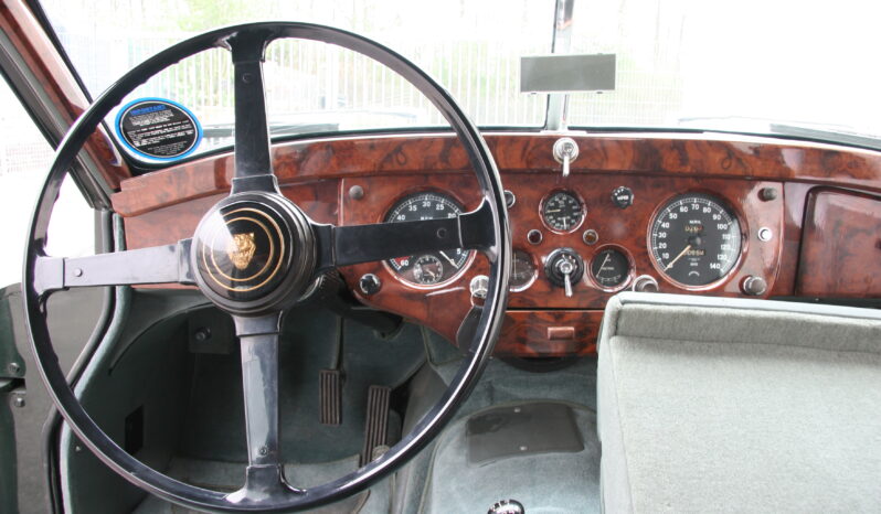 Jaguar XK 140 FHC SE full