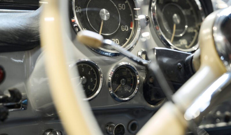 Mercedes-Benz 190 SL (W121) cabriolet full