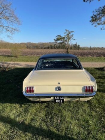 Ford Mustang 2 dørs hardtop coupe full