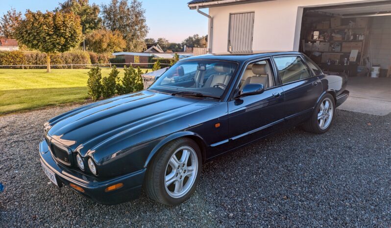 Jaguar XJR X308 98′ full