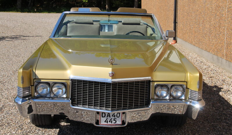 Cadillac DeVille Cab full
