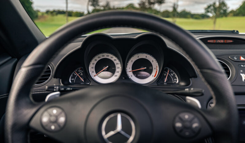 Mercedes-Benz SL (R230) Sl 500 full