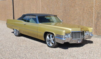 Cadillac DeVille Cab full