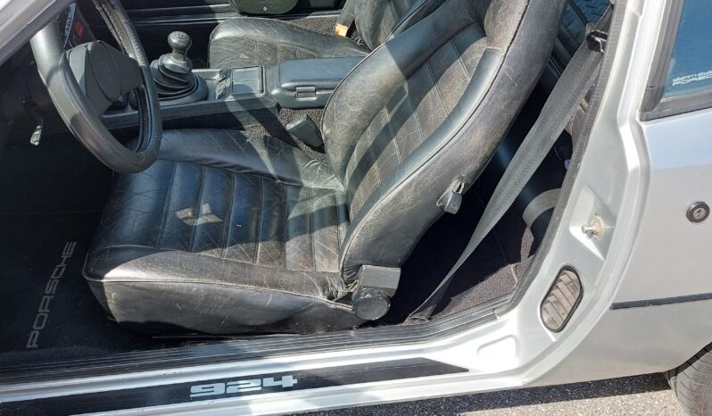 Porsche 924 2,0 125 hk coupe full