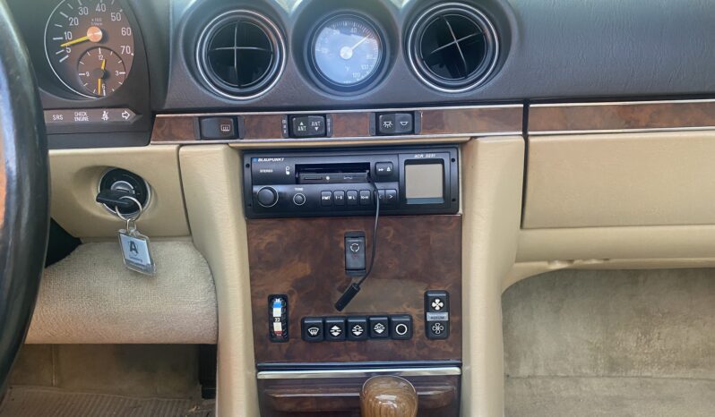 Mercedes-Benz SL-Klasse (R107) 560SL full
